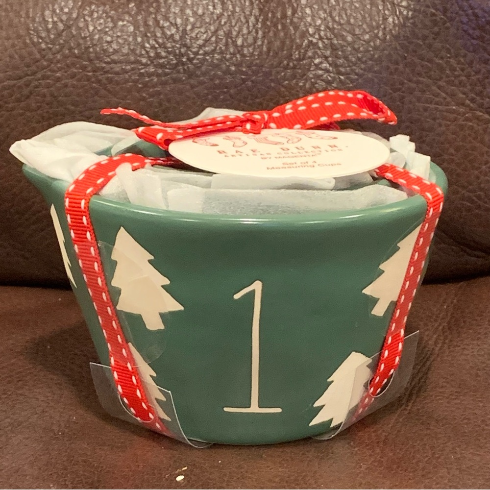 Rae Dunn Christmas Tree Measuring Cups